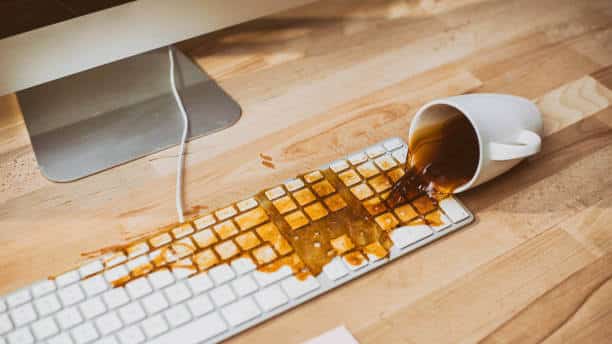 How To Clean Mechanical Keyboard? (Guide)